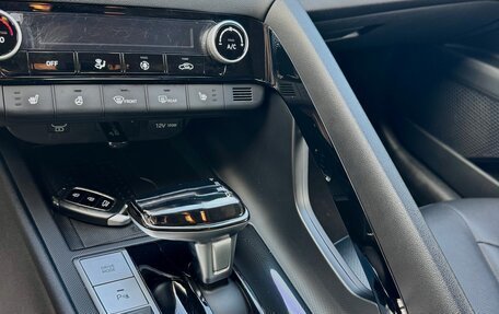 Hyundai Elantra, 2023 год, 2 090 000 рублей, 18 фотография