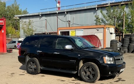 Chevrolet Tahoe III, 2008 год, 1 370 000 рублей, 2 фотография