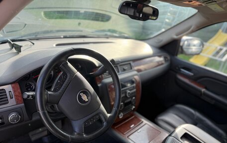 Chevrolet Tahoe III, 2008 год, 1 370 000 рублей, 11 фотография