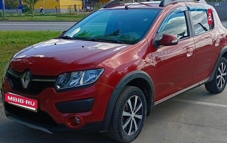 Renault Sandero II рестайлинг, 2014 год, 880 000 рублей, 2 фотография