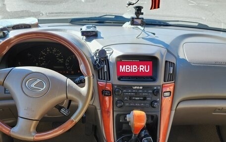 Lexus RX IV рестайлинг, 2002 год, 680 000 рублей, 11 фотография