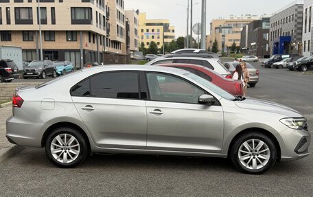 Volkswagen Polo VI (EU Market), 2021 год, 1 430 000 рублей, 2 фотография