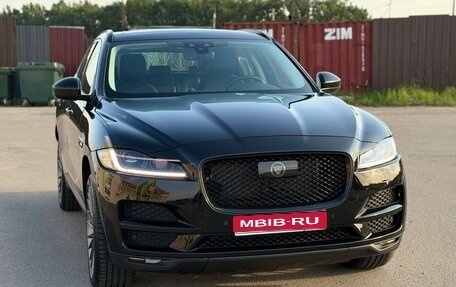 Jaguar F-Pace, 2018 год, 2 570 000 рублей, 1 фотография