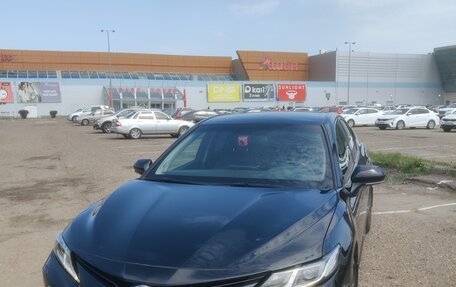 Toyota Camry, 2021 год, 3 500 000 рублей, 3 фотография