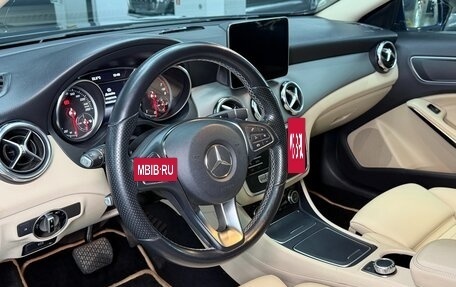 Mercedes-Benz GLA, 2019 год, 1 950 000 рублей, 9 фотография