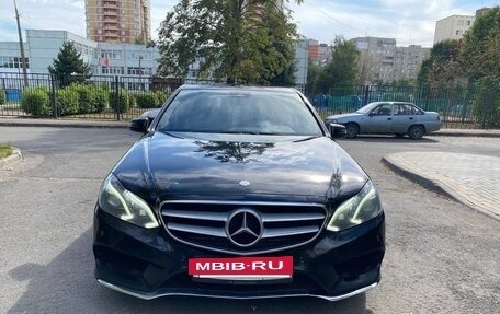 Mercedes-Benz E-Класс, 2013 год, 2 100 000 рублей, 2 фотография