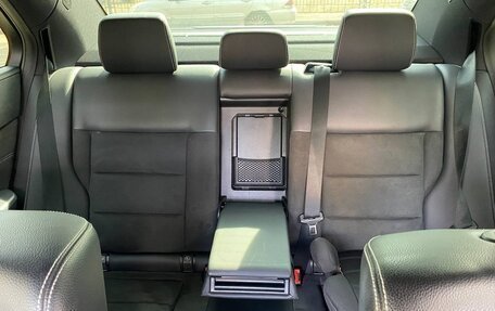 Mercedes-Benz E-Класс, 2013 год, 2 100 000 рублей, 10 фотография