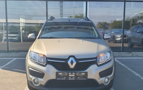 Renault Sandero II рестайлинг, 2015 год, 896 000 рублей, 2 фотография