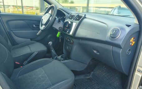 Renault Sandero II рестайлинг, 2015 год, 896 000 рублей, 7 фотография