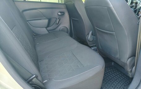 Renault Sandero II рестайлинг, 2015 год, 896 000 рублей, 14 фотография
