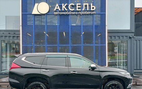 Mitsubishi Pajero Sport III рестайлинг, 2018 год, 2 799 000 рублей, 4 фотография