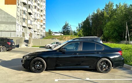 BMW 3 серия, 2015 год, 2 350 000 рублей, 3 фотография