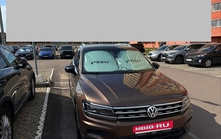 Volkswagen Tiguan II, 2019 год, 2 850 000 рублей, 8 фотография