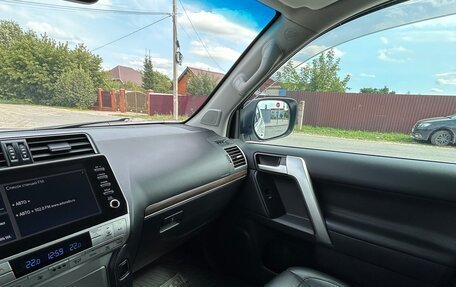 Toyota Land Cruiser Prado 150 рестайлинг 2, 2021 год, 7 000 000 рублей, 26 фотография