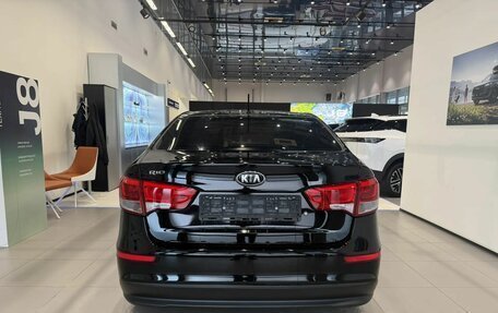 KIA Rio III рестайлинг, 2015 год, 820 000 рублей, 5 фотография