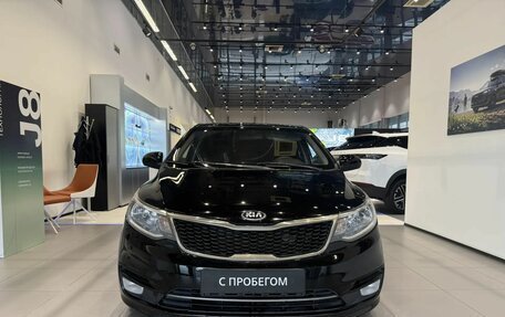 KIA Rio III рестайлинг, 2015 год, 820 000 рублей, 2 фотография