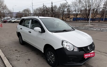 Nissan AD III, 2018 год, 900 000 рублей, 6 фотография