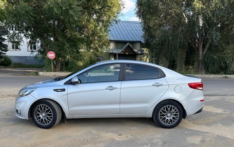 KIA Rio III рестайлинг, 2015 год, 1 100 000 рублей, 2 фотография