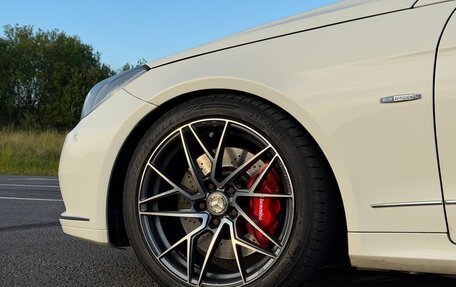 Mercedes-Benz E-Класс, 2010 год, 1 280 000 рублей, 5 фотография