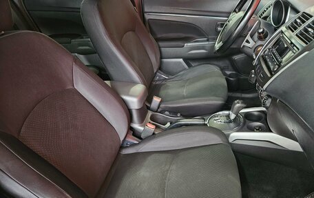 Mitsubishi ASX I рестайлинг, 2013 год, 999 000 рублей, 10 фотография