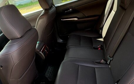 Toyota Camry, 2014 год, 1 950 000 рублей, 8 фотография