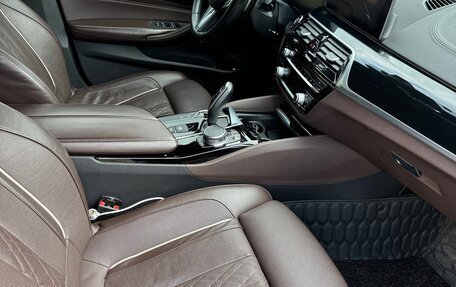 BMW 5 серия, 2019 год, 3 550 000 рублей, 8 фотография