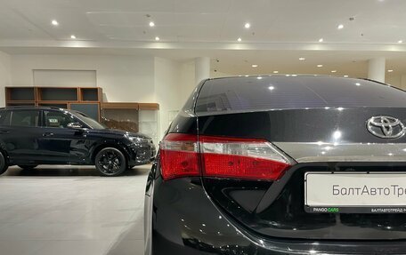 Toyota Corolla, 2013 год, 1 100 000 рублей, 24 фотография