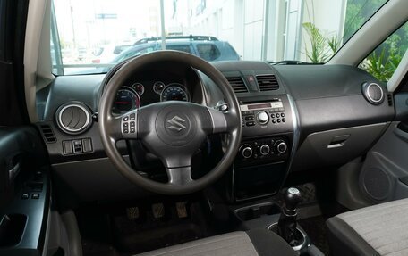Suzuki SX4 II рестайлинг, 2010 год, 698 000 рублей, 6 фотография