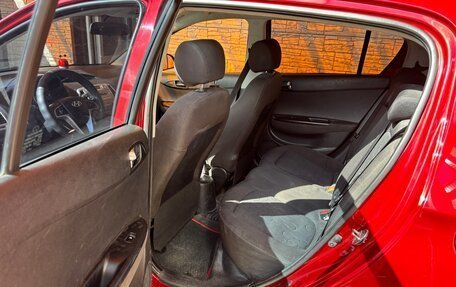 Hyundai i20 IB рестайлинг, 2010 год, 650 000 рублей, 9 фотография