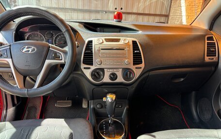 Hyundai i20 IB рестайлинг, 2010 год, 650 000 рублей, 10 фотография
