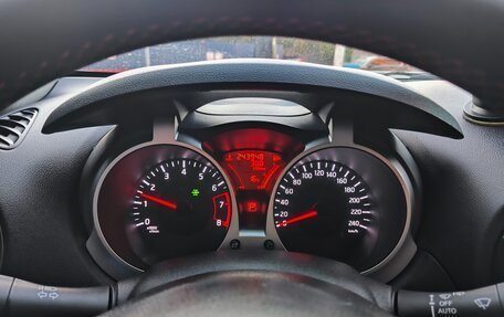 Nissan Juke II, 2011 год, 1 000 000 рублей, 8 фотография
