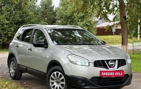 Nissan Qashqai+2 I, 2010 год, 1 095 000 рублей, 4 фотография