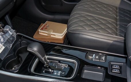Mitsubishi Outlander III рестайлинг 3, 2022 год, 2 580 000 рублей, 9 фотография