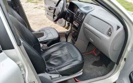 KIA Rio II, 2001 год, 120 000 рублей, 10 фотография