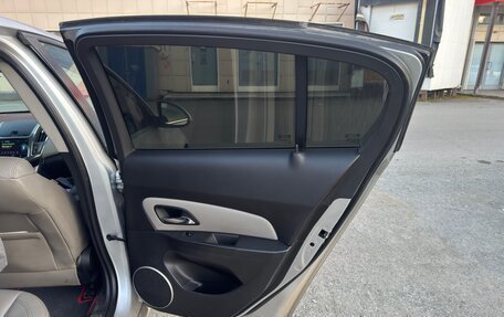 Chevrolet Cruze II, 2013 год, 900 000 рублей, 14 фотография