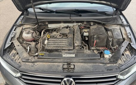 Volkswagen Passat B8 рестайлинг, 2017 год, 1 750 000 рублей, 3 фотография