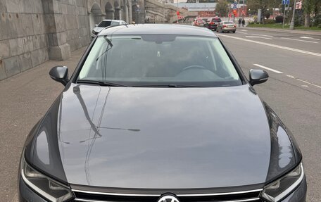 Volkswagen Passat B8 рестайлинг, 2017 год, 1 750 000 рублей, 11 фотография