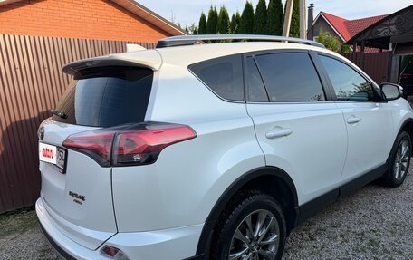 Toyota RAV4, 2019 год, 3 100 000 рублей, 4 фотография