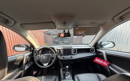 Toyota RAV4, 2019 год, 3 100 000 рублей, 7 фотография