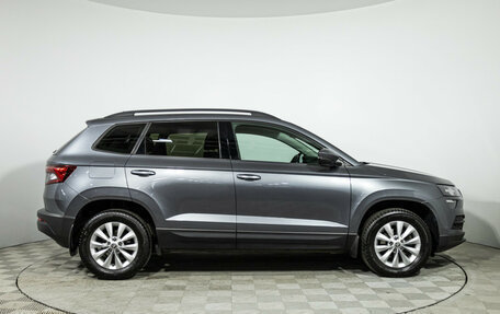 Skoda Karoq I, 2020 год, 2 190 000 рублей, 4 фотография