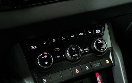 Skoda Karoq I, 2020 год, 2 190 000 рублей, 15 фотография