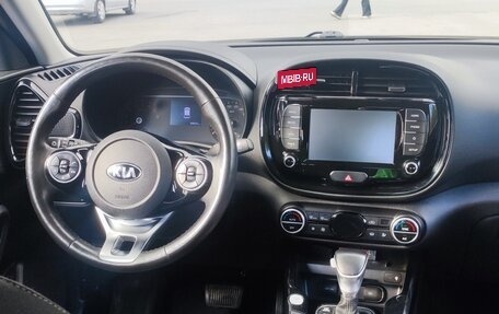 KIA Soul III, 2019 год, 1 990 000 рублей, 9 фотография