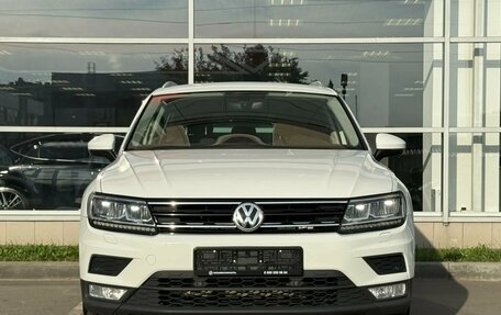 Volkswagen Tiguan II, 2017 год, 2 130 000 рублей, 2 фотография