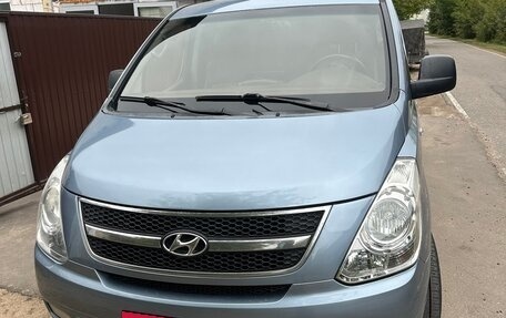 Hyundai Grand Starex Grand Starex I рестайлинг 2, 2008 год, 1 200 000 рублей, 4 фотография