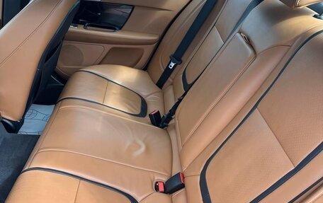 Jaguar XF I рестайлинг, 2013 год, 2 000 000 рублей, 15 фотография