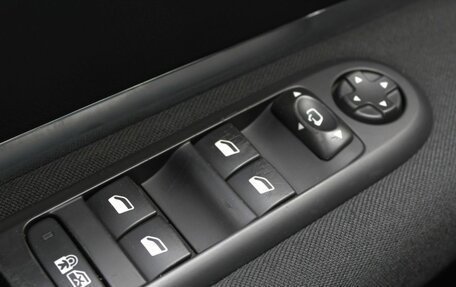 Peugeot 3008 I рестайлинг, 2014 год, 1 010 000 рублей, 15 фотография