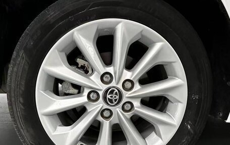 Toyota Corolla, 2023 год, 1 770 000 рублей, 6 фотография