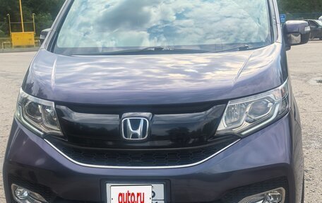 Honda Stepwgn IV, 2016 год, 1 793 000 рублей, 5 фотография