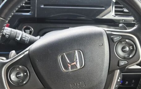 Honda Stepwgn IV, 2016 год, 1 793 000 рублей, 19 фотография