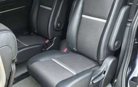 Honda Stepwgn IV, 2016 год, 1 793 000 рублей, 31 фотография